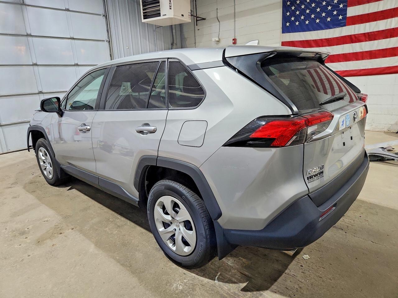 2024 Toyota Rav4 Le - Фото 2