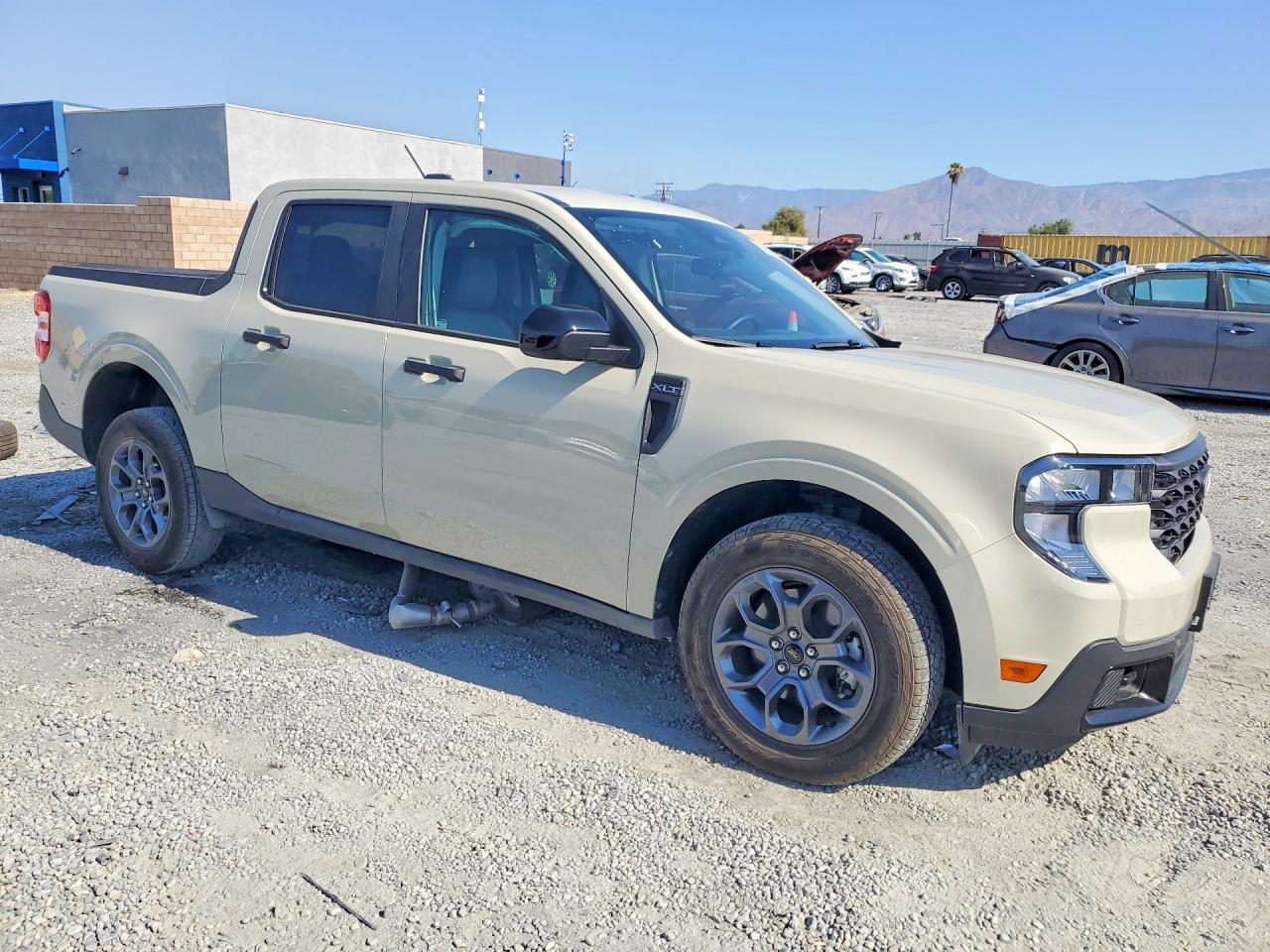 2025 Ford Maverick Xlt - Image 4