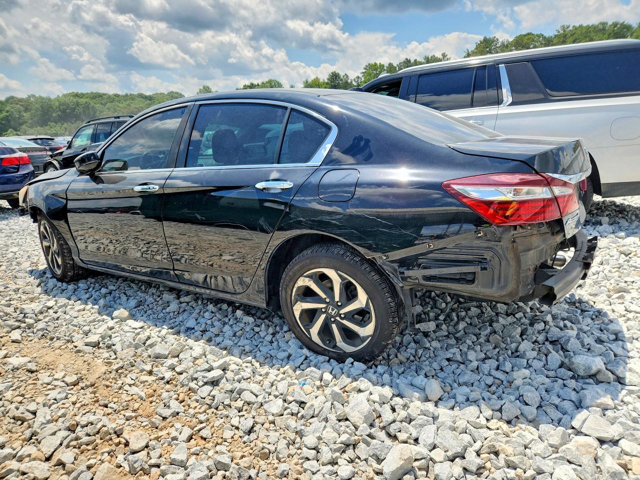 2017 Honda Accord Ex - Image 2