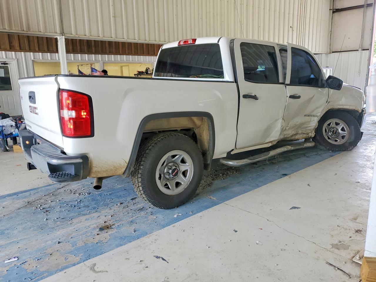 2017 GMC Sierra K1500 - Фото 3