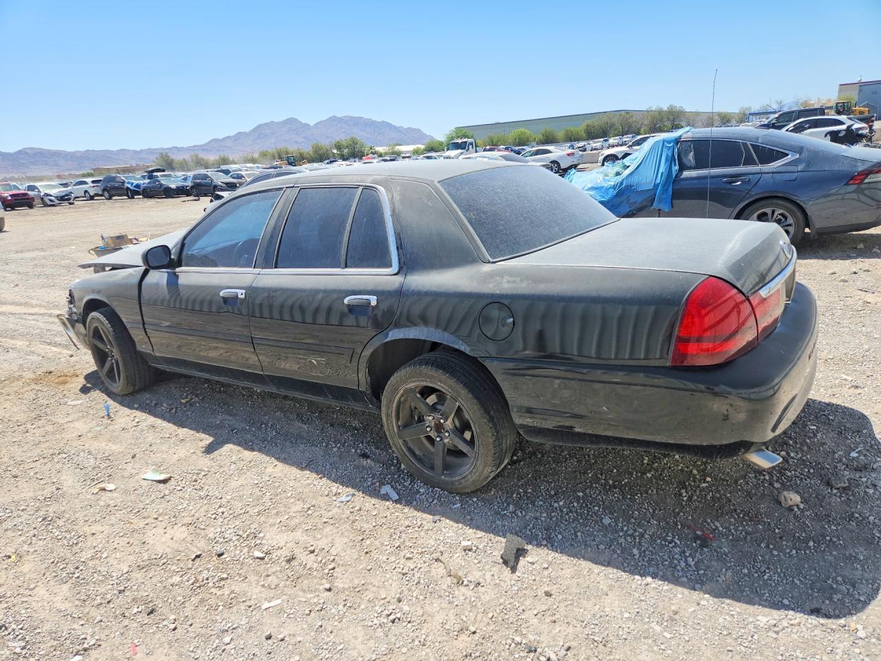 2005 Mercury Grand Marquis Gs - Фото 2