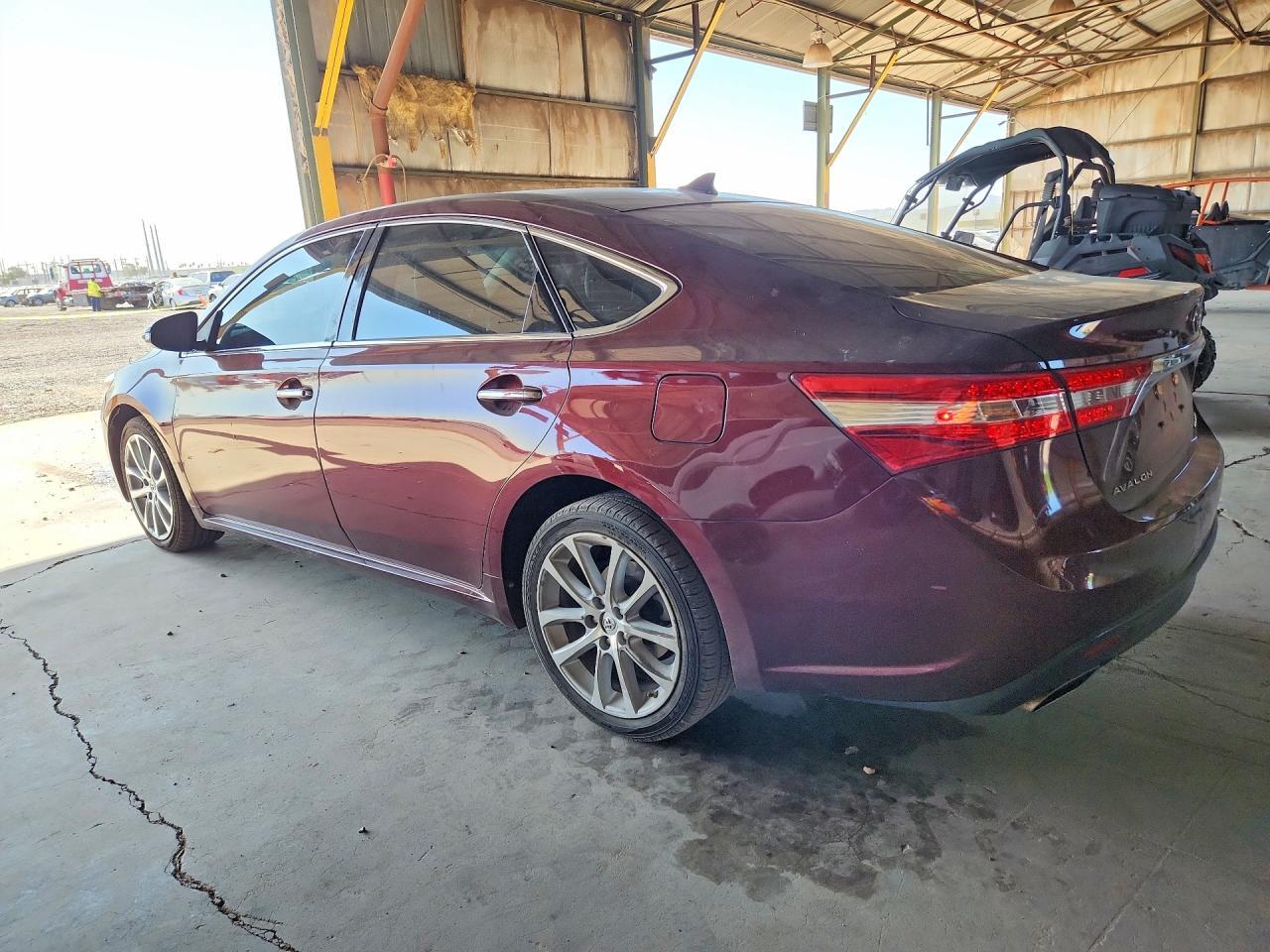 2014 Toyota Avalon Limited - Image 2
