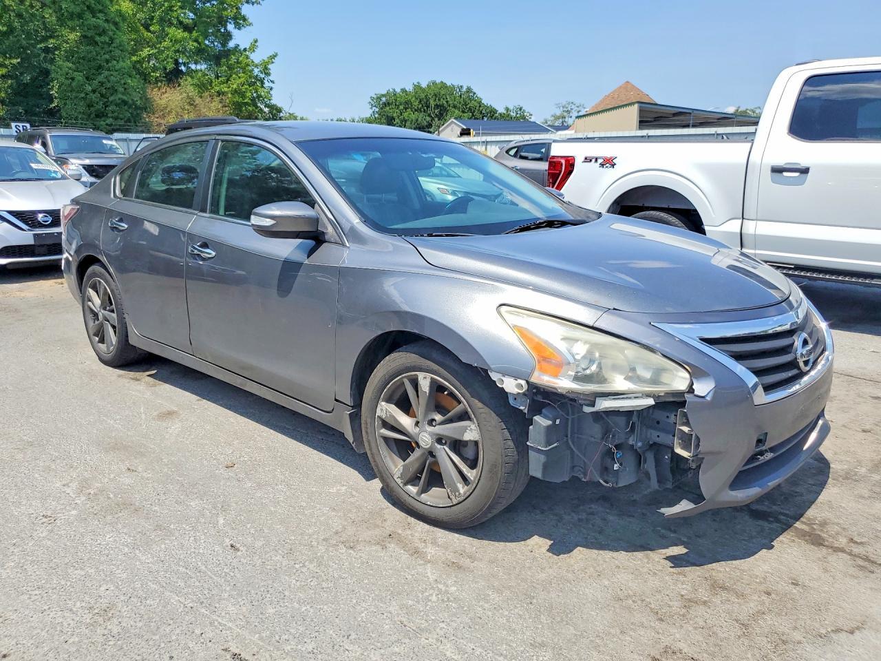 2015 Nissan Altima - Фото 4