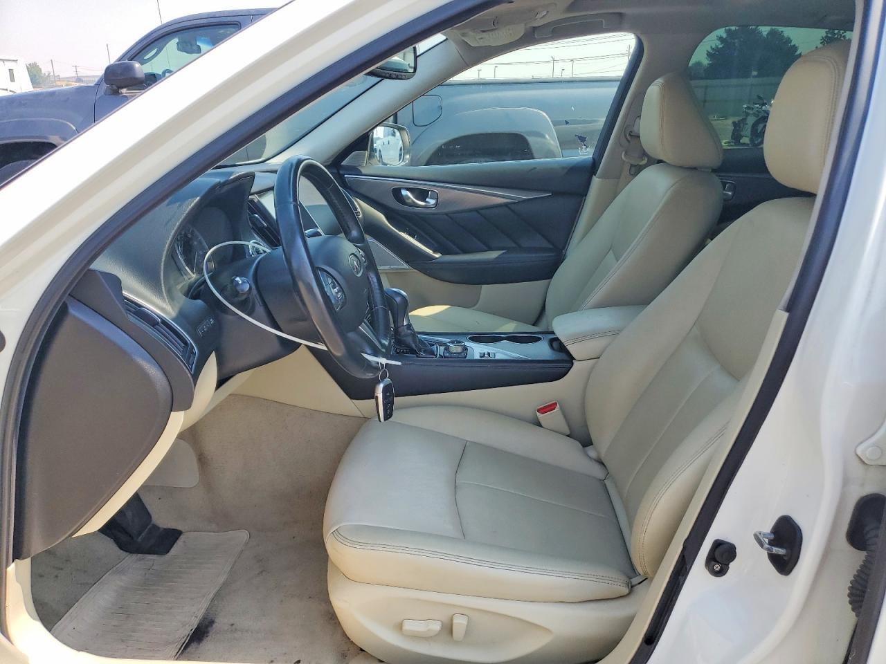 2017 Infiniti Q50 3.0T Premium - Image 7