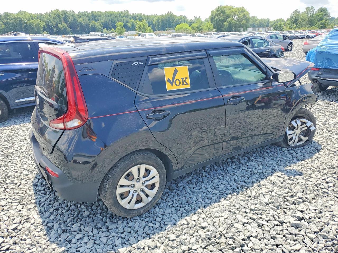 2020 Kia Soul Lx - Image 3