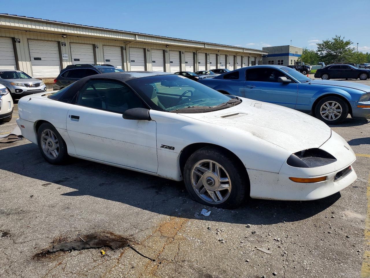 1994 Chevrolet Camaro Z28 - Фото 4