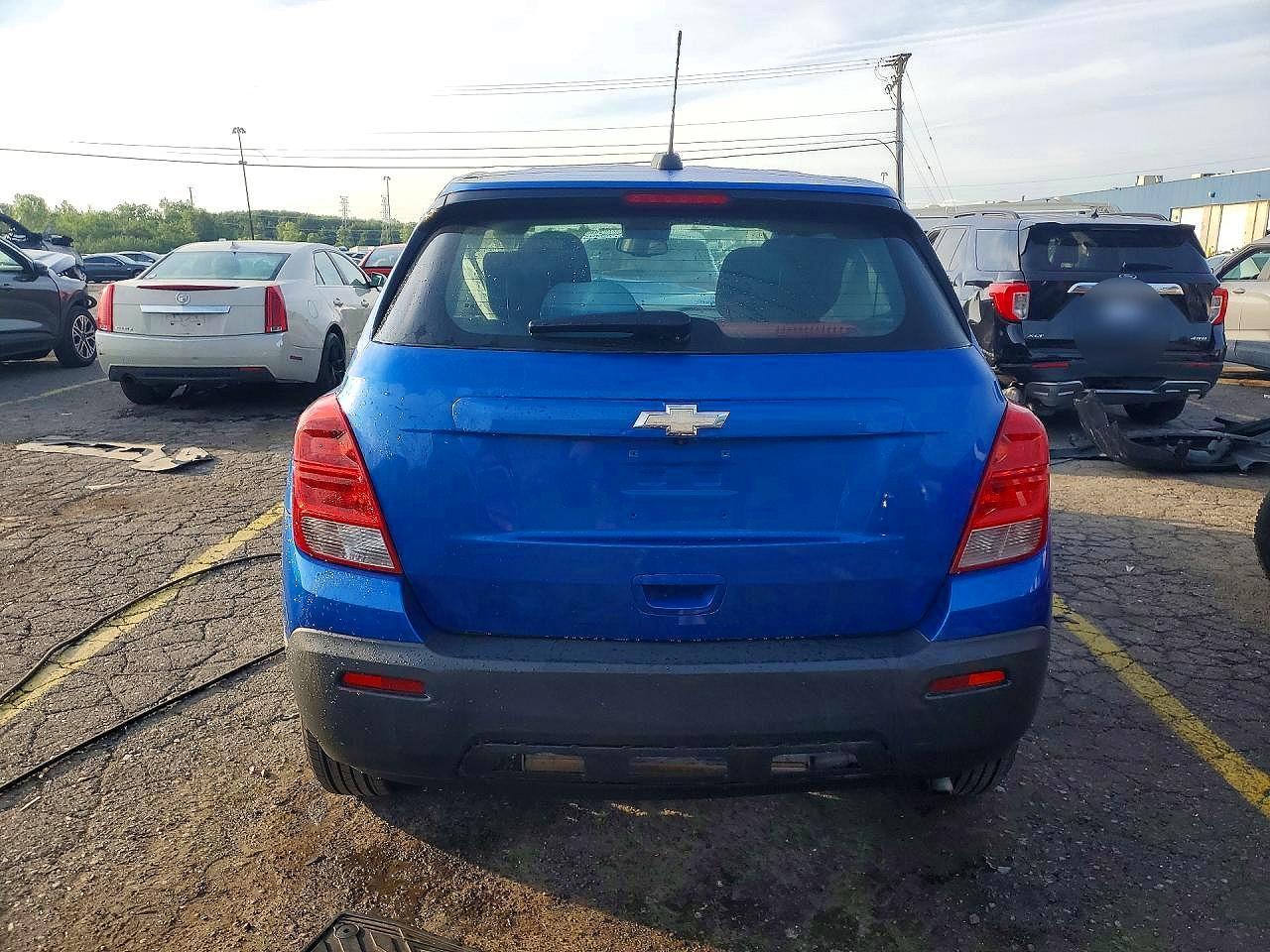 2016 Chevrolet Trax Ls - Image 6