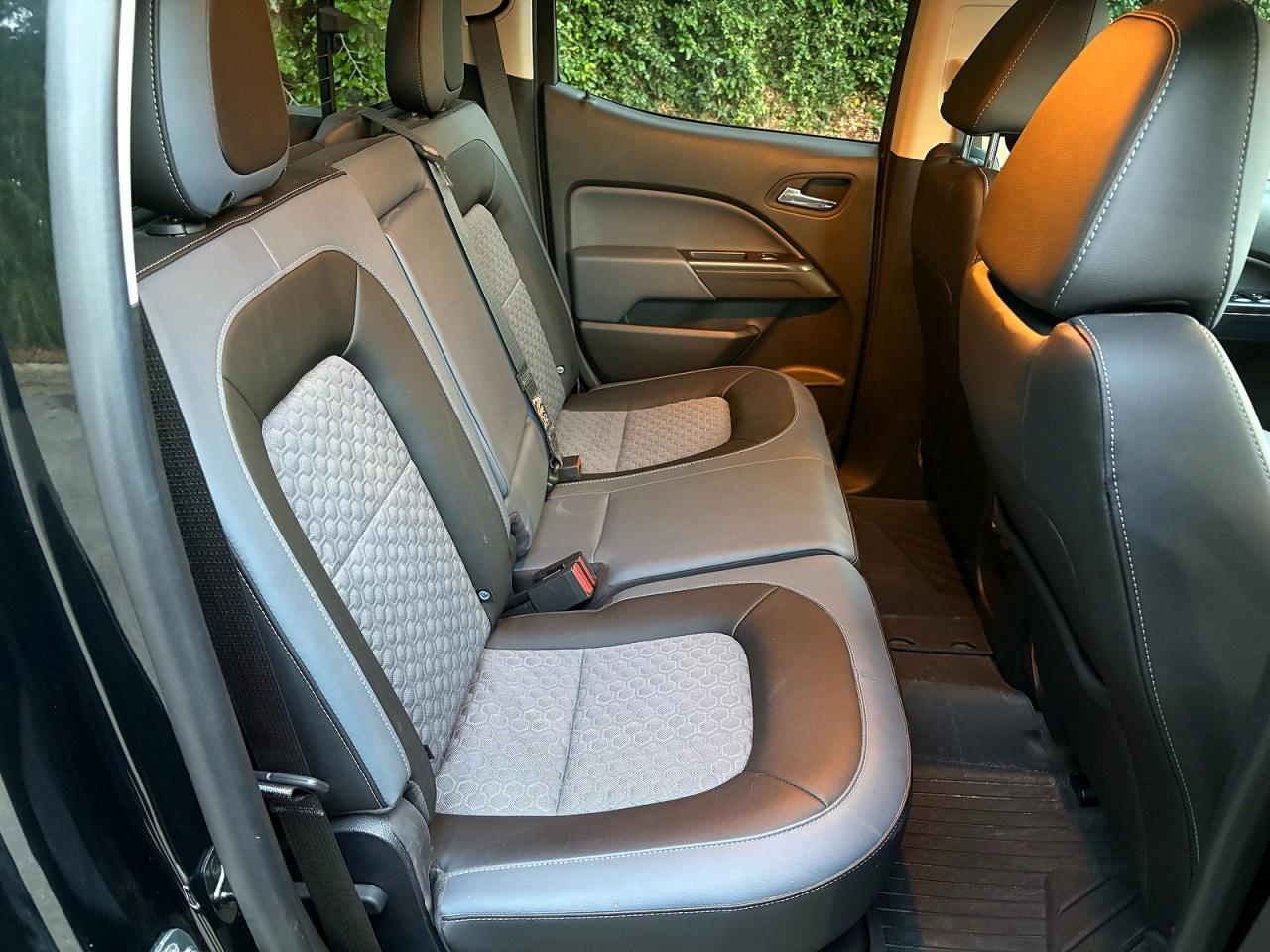 2022 Chevrolet Colorado Z71 - Фото 6