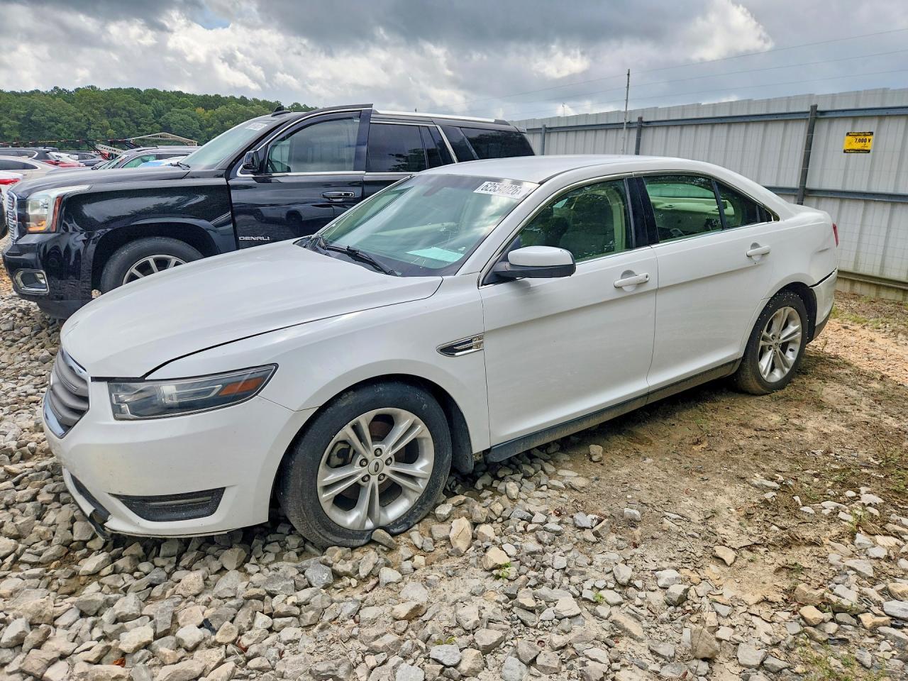 2015 Ford Taurus Sel