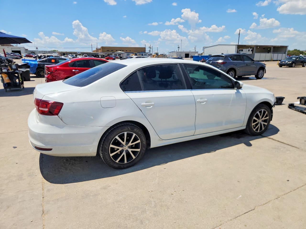 2017 Volkswagen Jetta Se - Фото 3