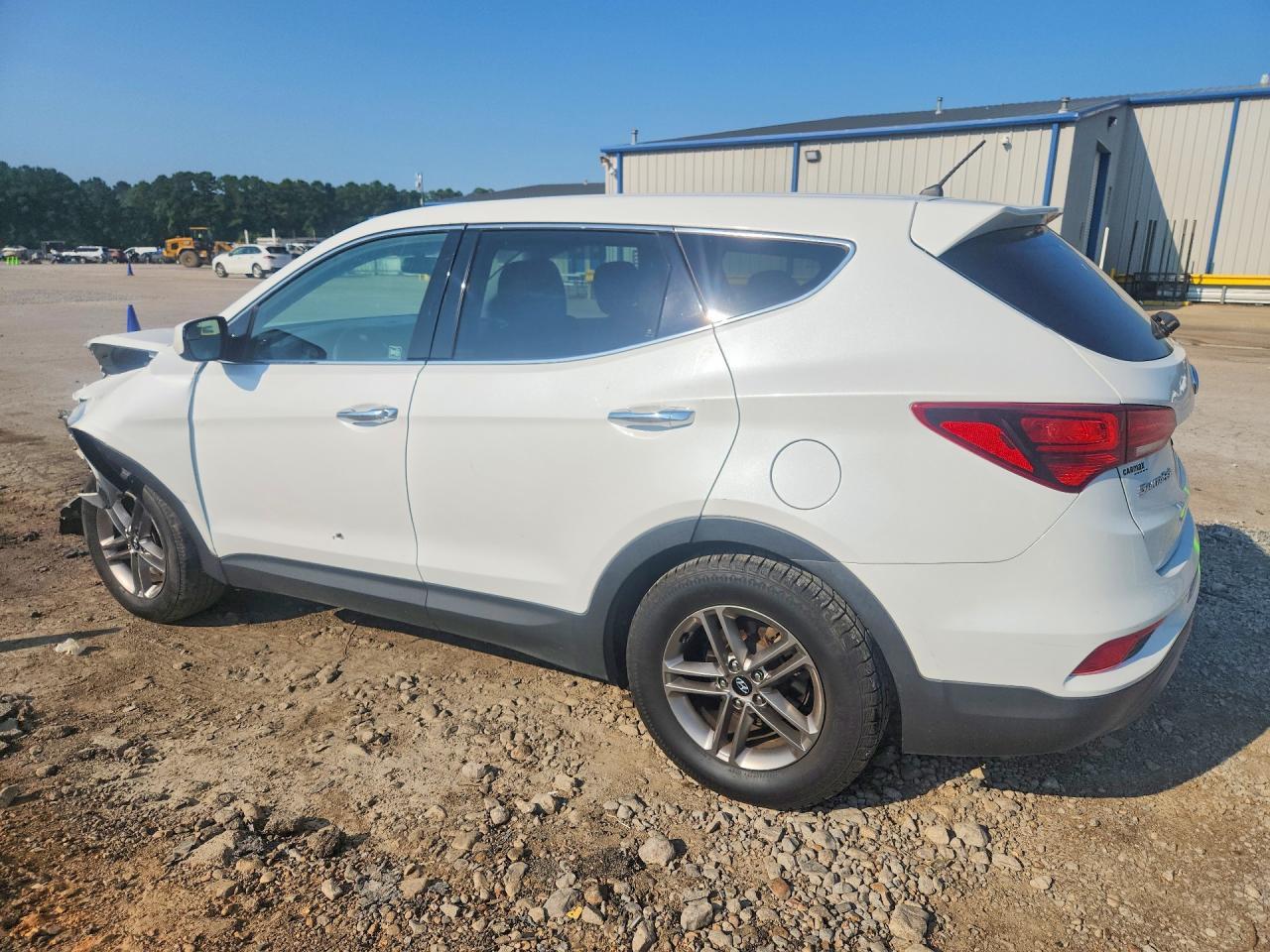 2018 Hyundai Santa Fe Sport 2.4L - Image 2