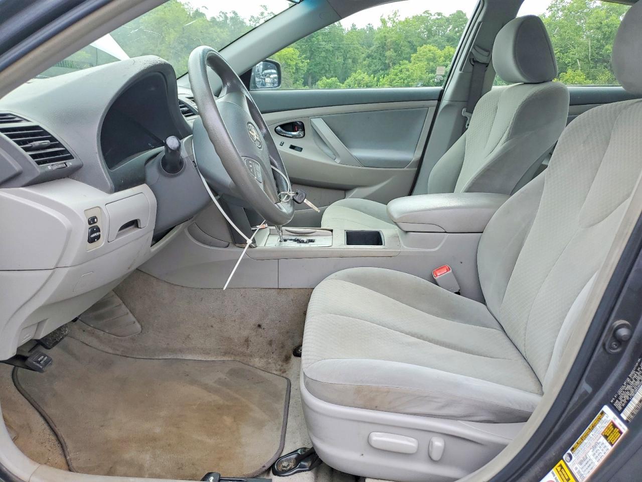 2009 Toyota Camry Le - Фото 7