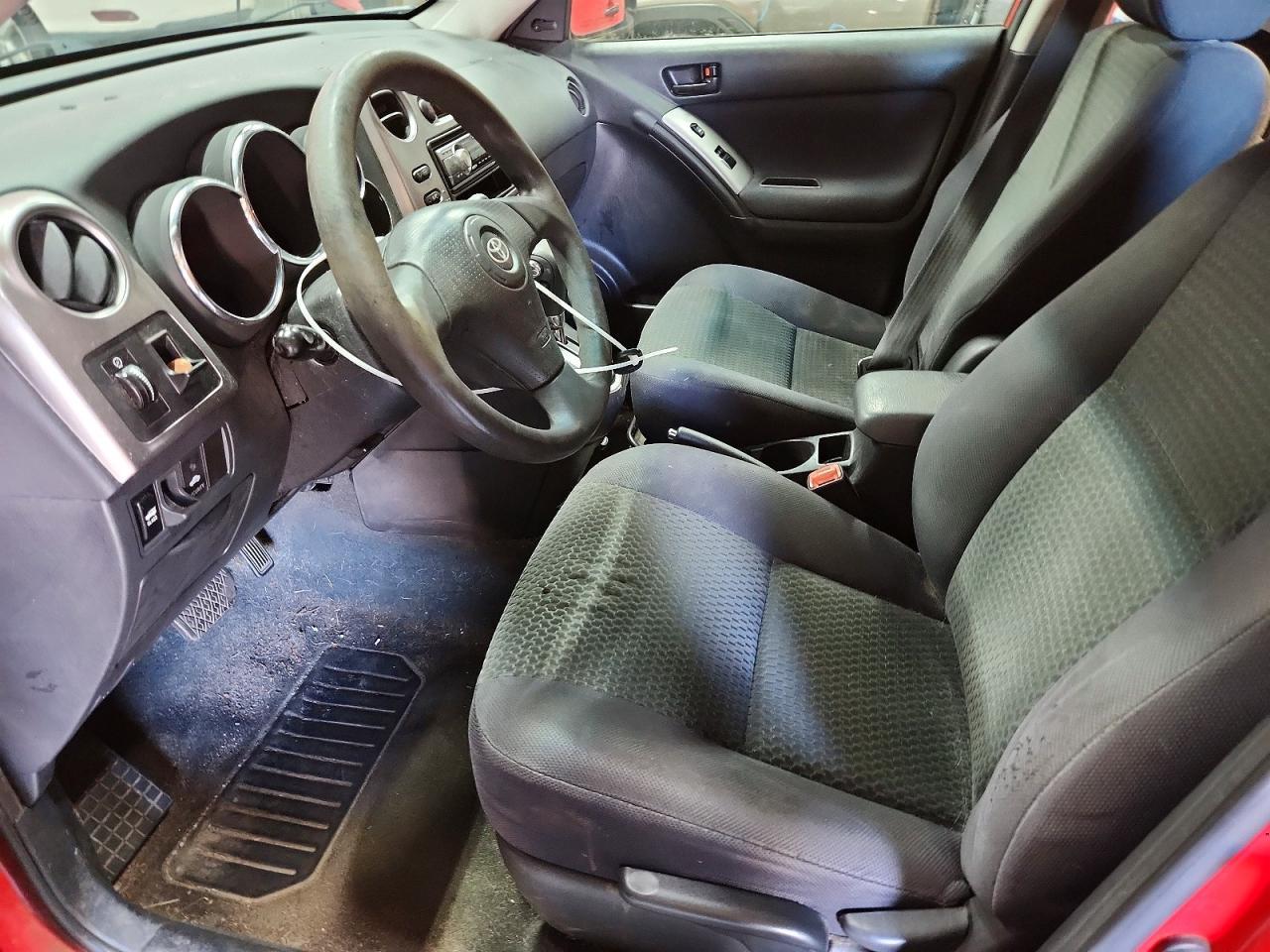 2006 Toyota Matrix Base - Image 7