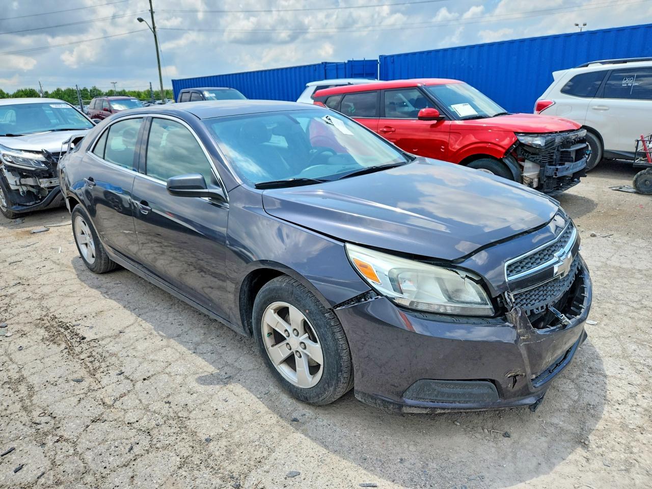 2013 Chevrolet Malibu Ls - Фото 4