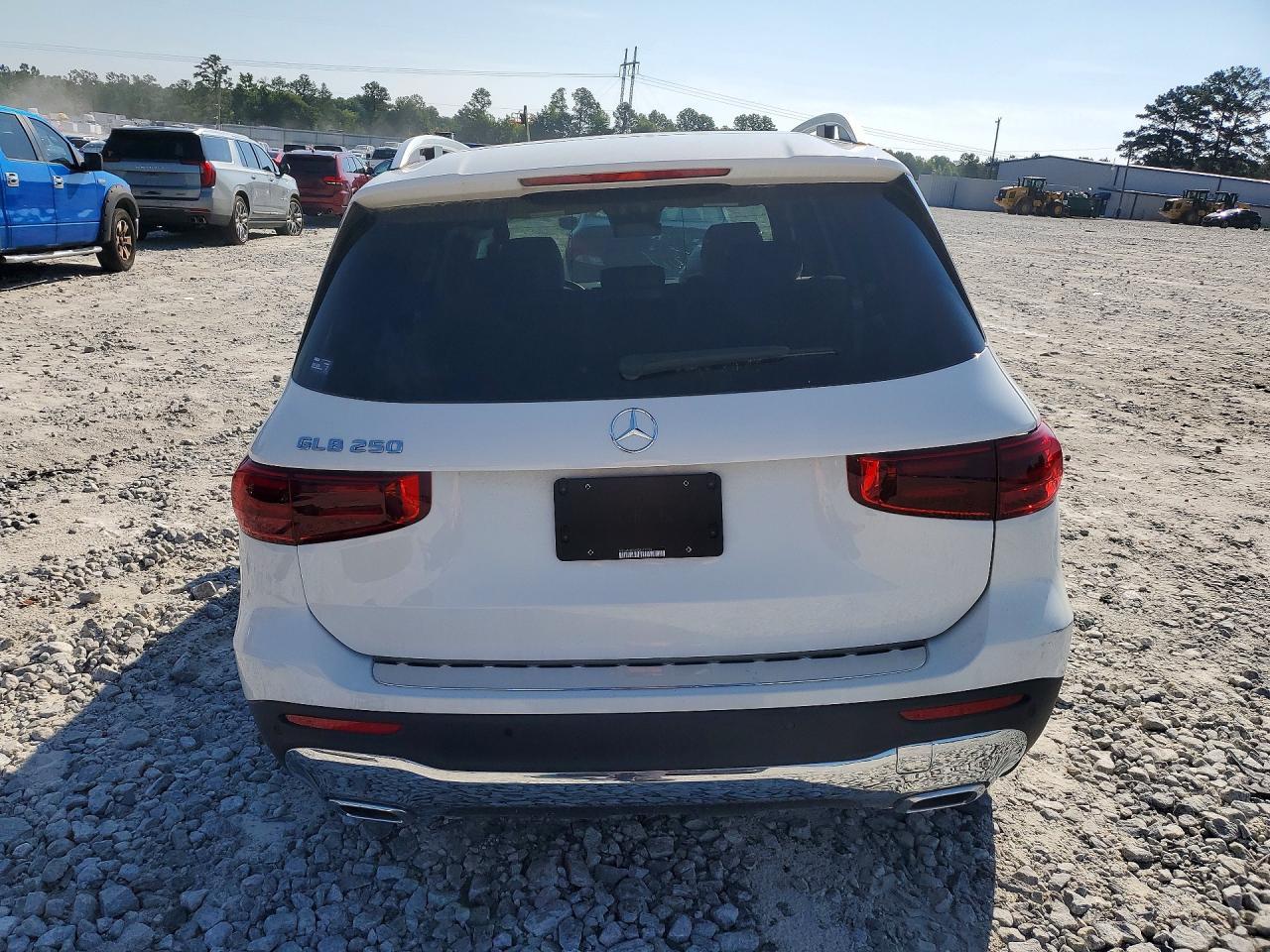 2025 Mercedes-Benz Glb 250 - Фото 6