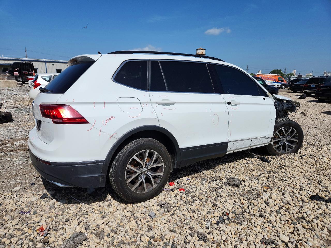 2019 Volkswagen Tiguan Se - Фото 3