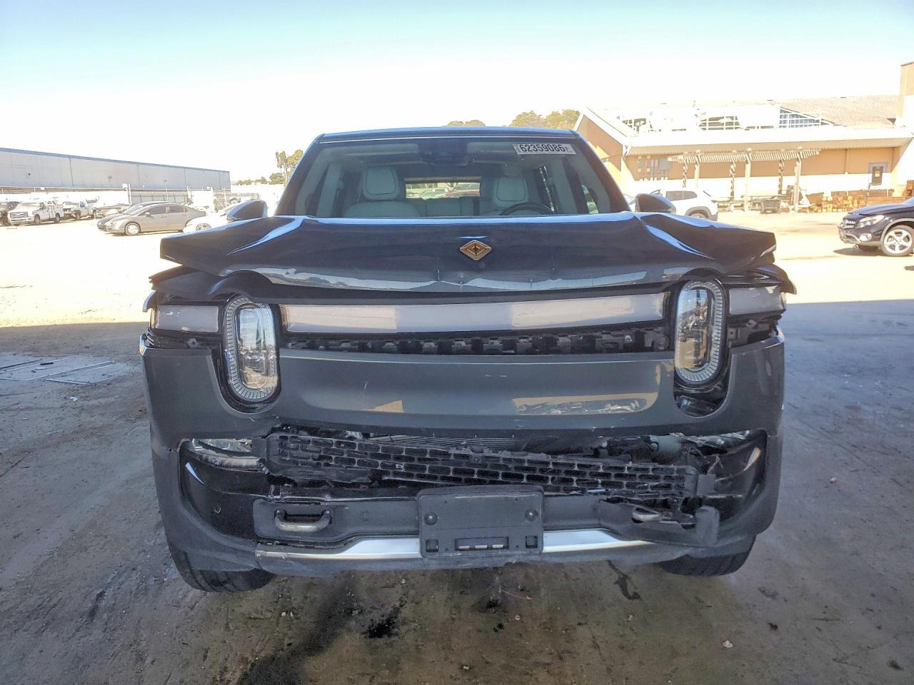 2024 Rivian R1S Adventure - Image 5