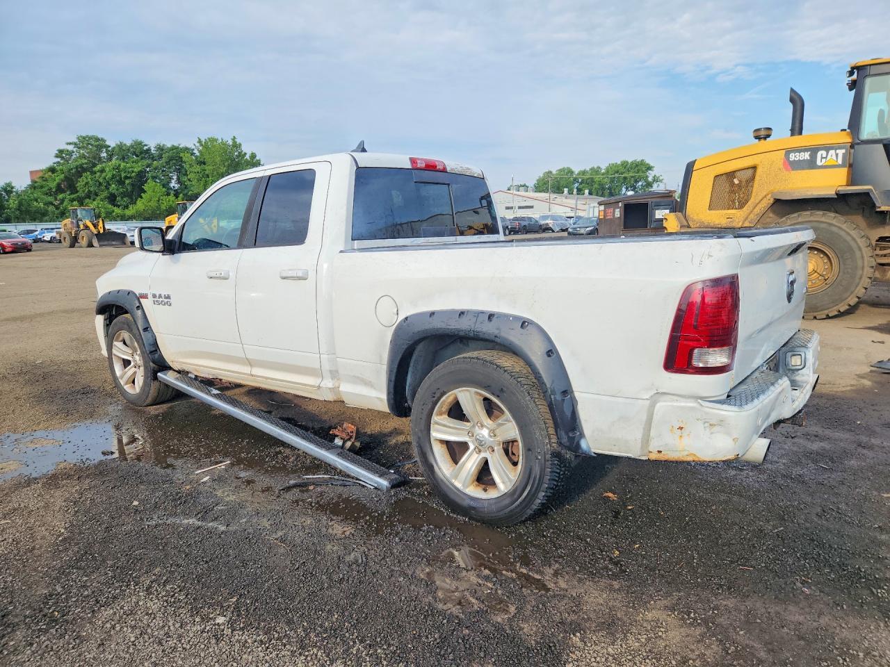2013 Ram 1500 Sport - Фото 2