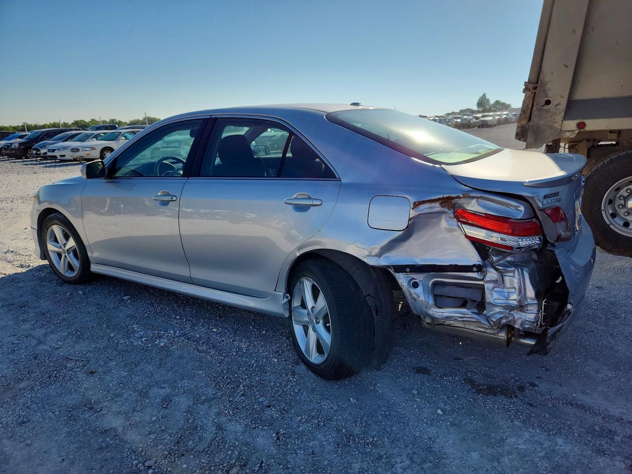 2011 Toyota Camary - Image 2