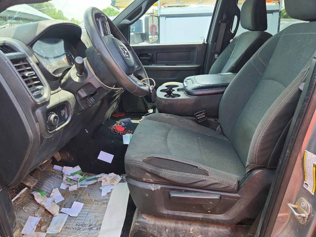 2022 Ram 3500 Tradesman - Фото 7