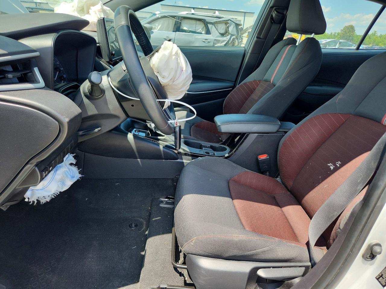 2025 Toyota Corolla Se - Image 7