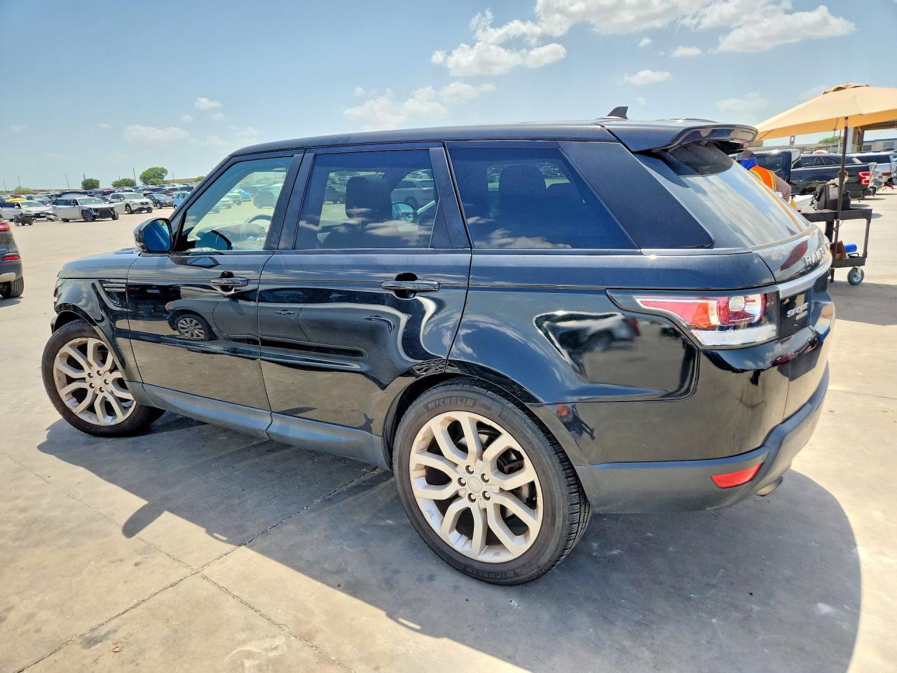 2016 Land Rover Range Rover Sport Se - Image 2
