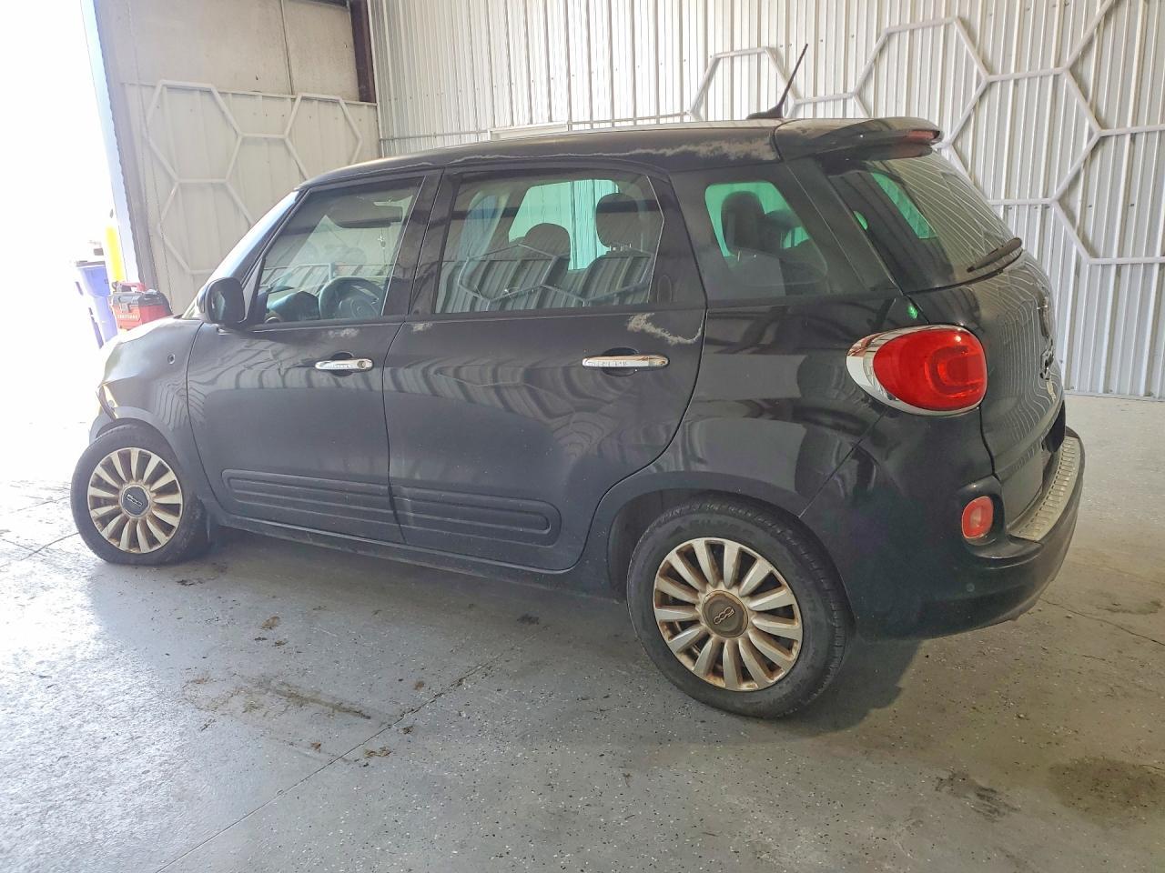 2014 Fiat 500L Easy - Image 2