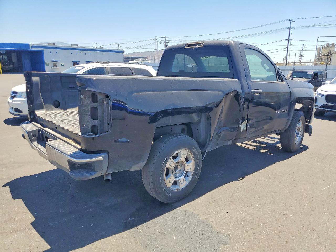 2018 Chevrolet Silverado C1500 - Image 3
