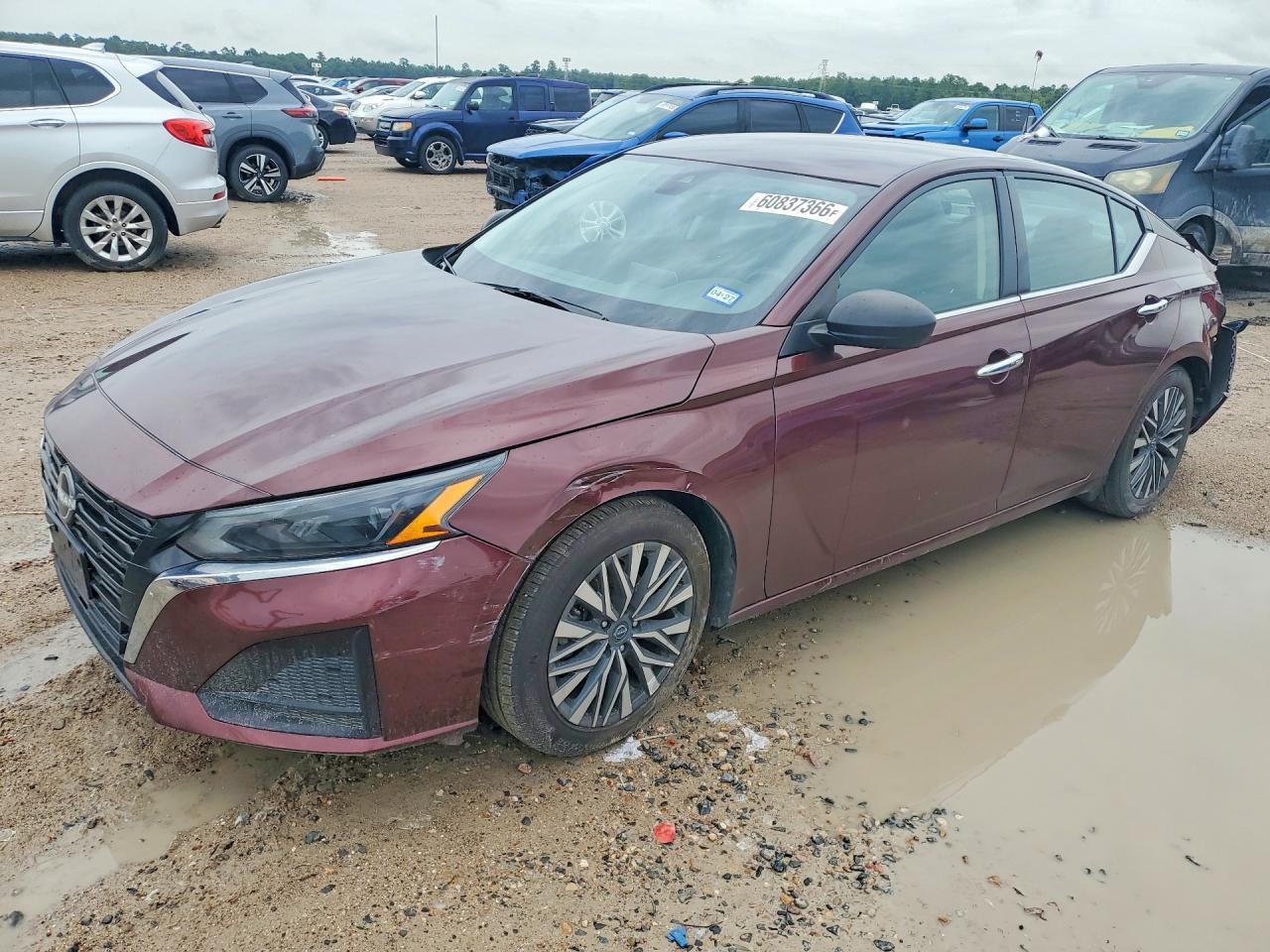 2024 Nissan Altima Sv