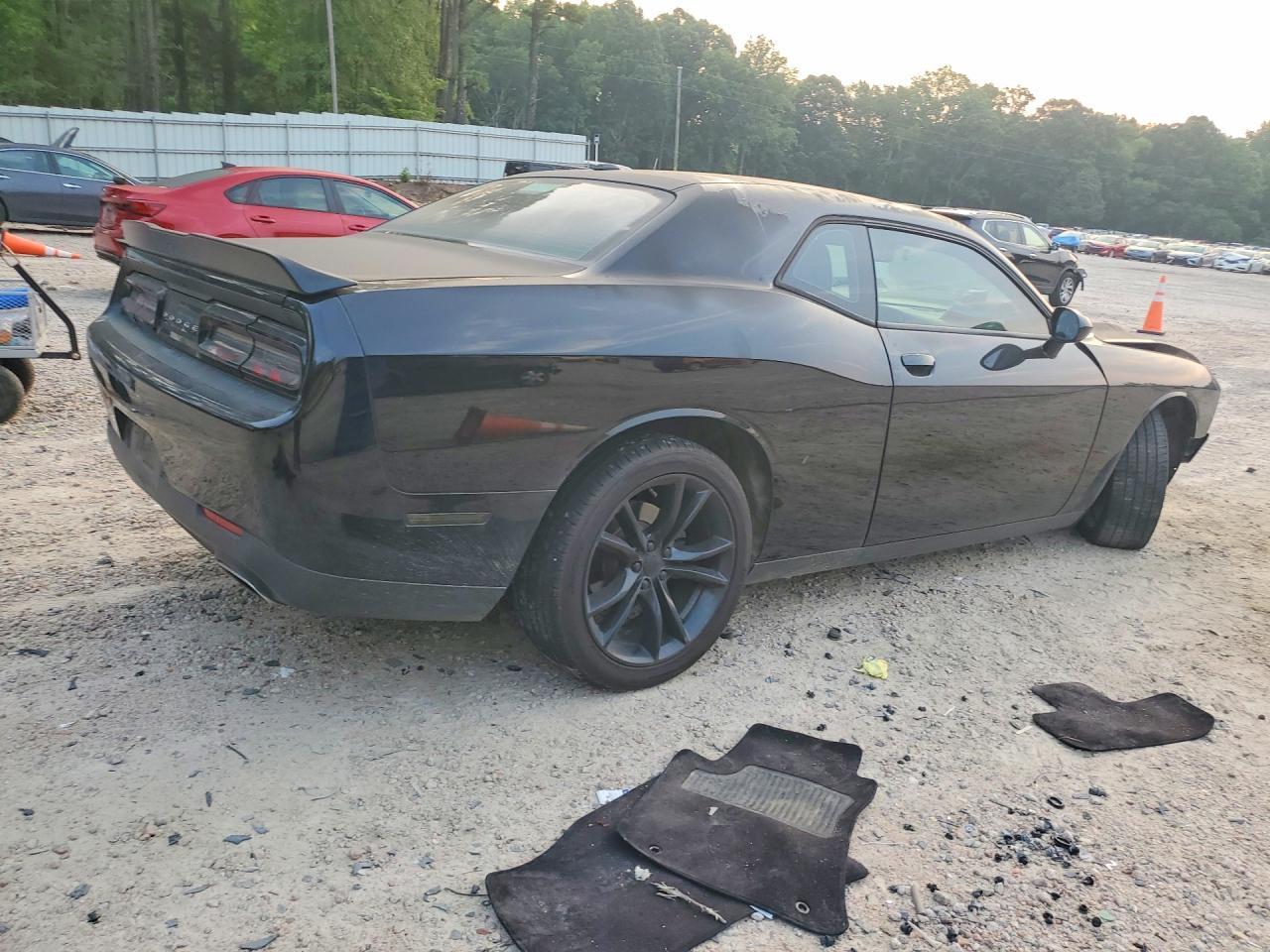 2018 Dodge Challenger Sxt - Фото 3