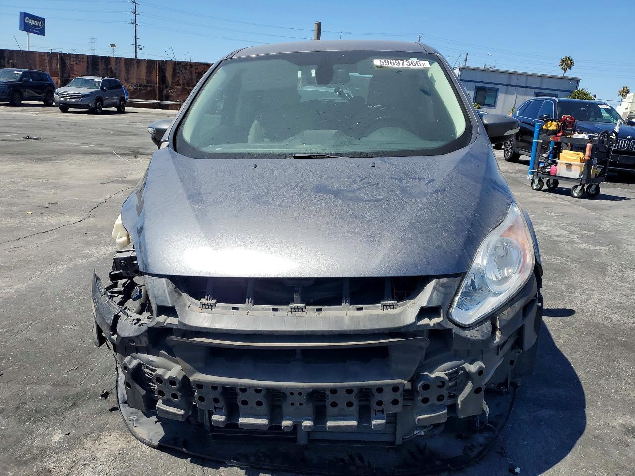 2013 Ford C-Max Premium - Image 5