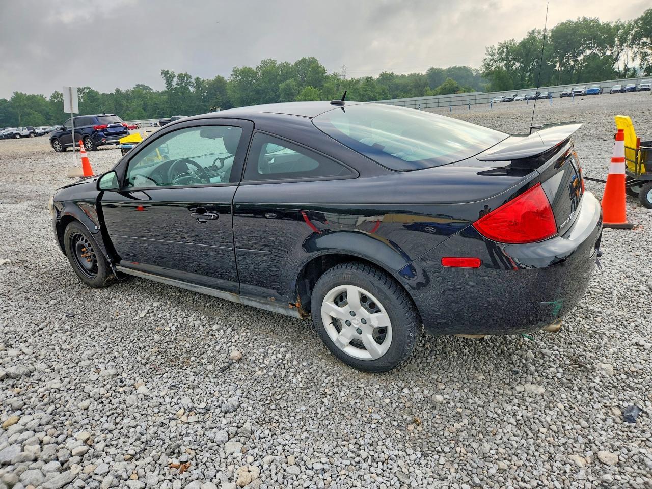 2009 Pontiac G5 - Фото 2