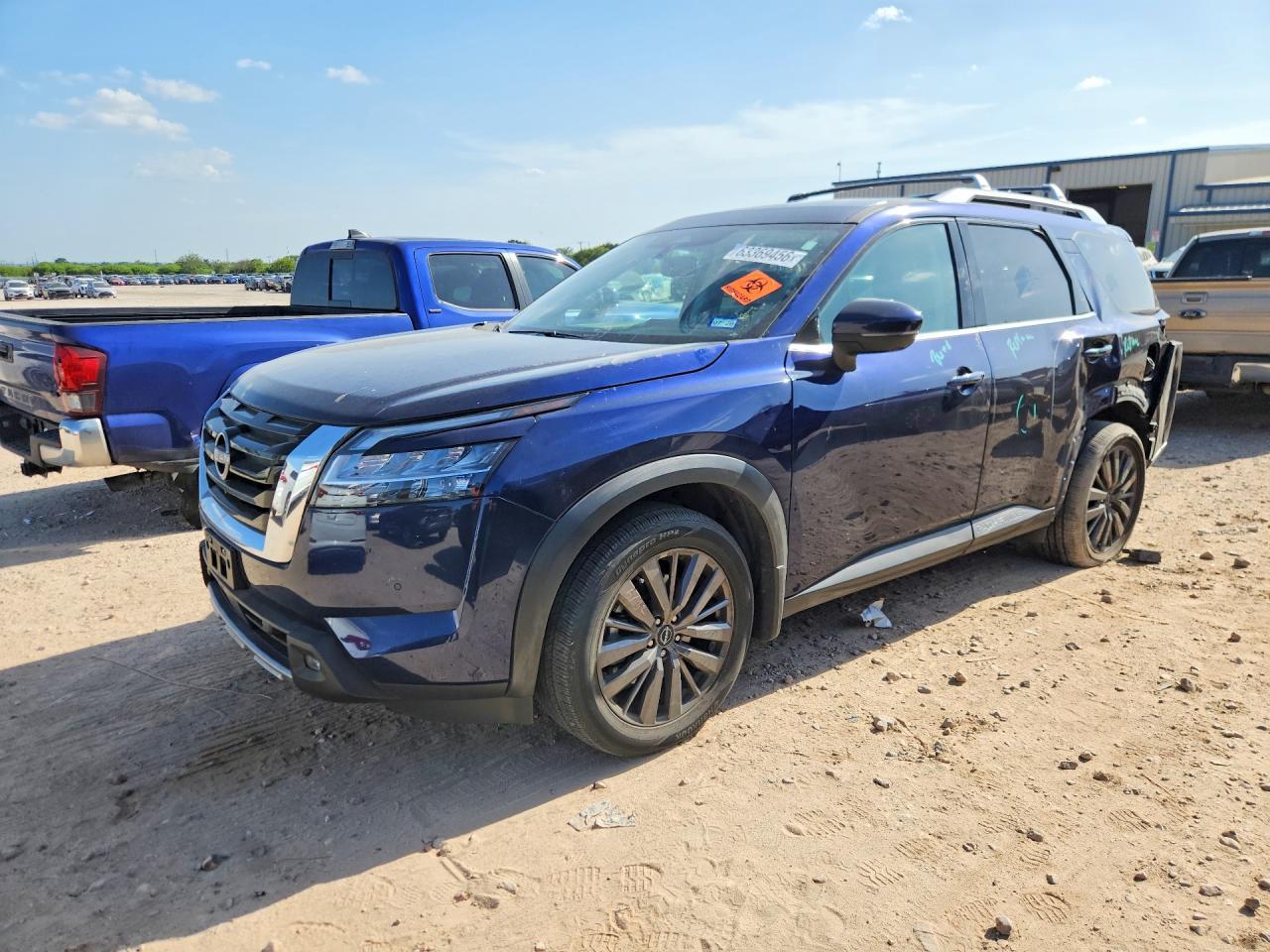 2022 Nissan Pathfinder Sl