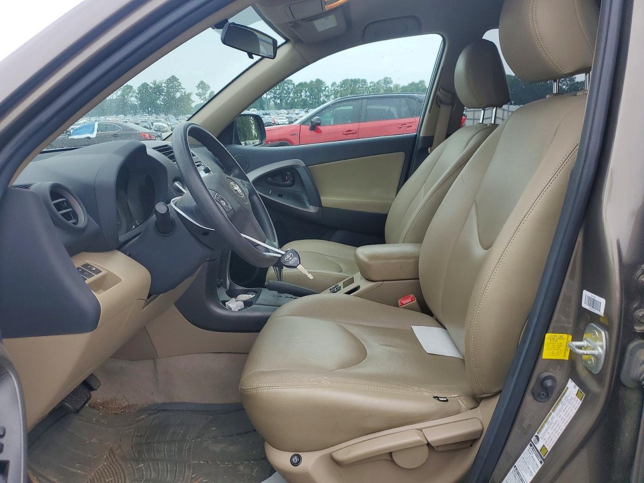 2012 Toyota Rav4 Base - Image 7