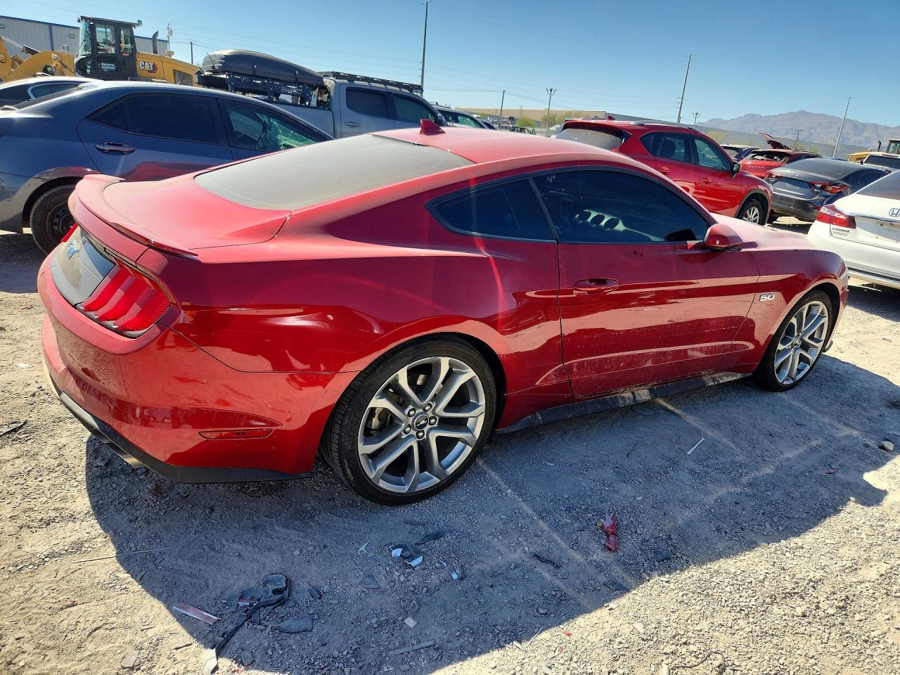 2022 Ford Mustang Gt - Фото 3