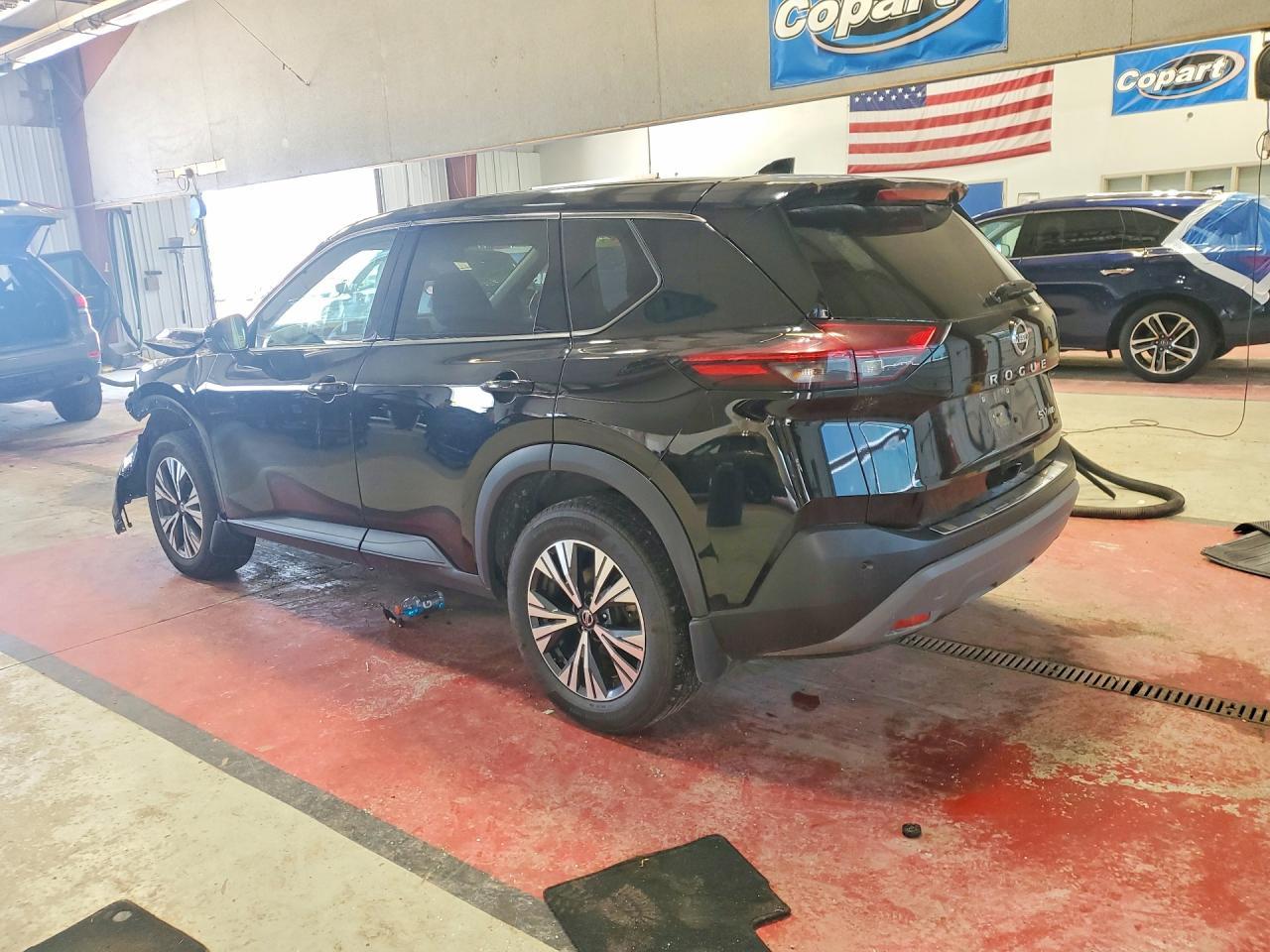 2021 Nissan Rogue Sv - Image 2