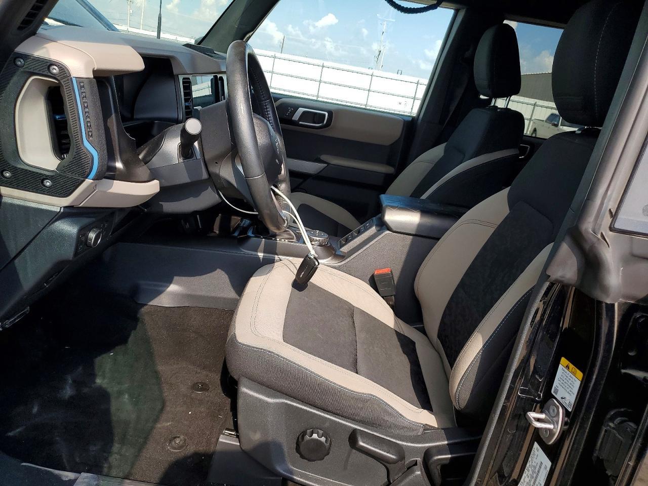 2022 Ford Bronco Base - Фото 7