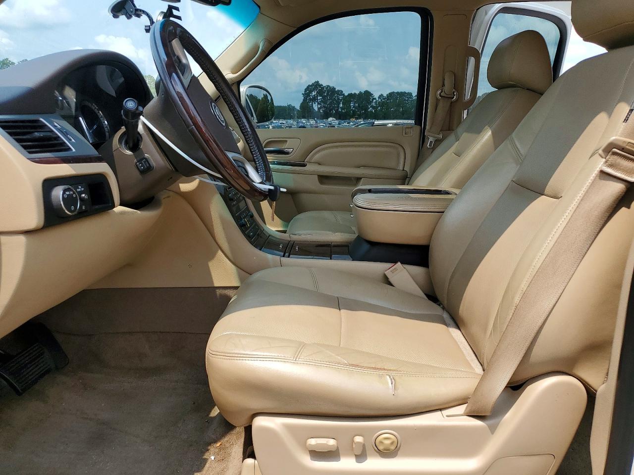 2013 Cadillac Escalade Premium - Фото 7