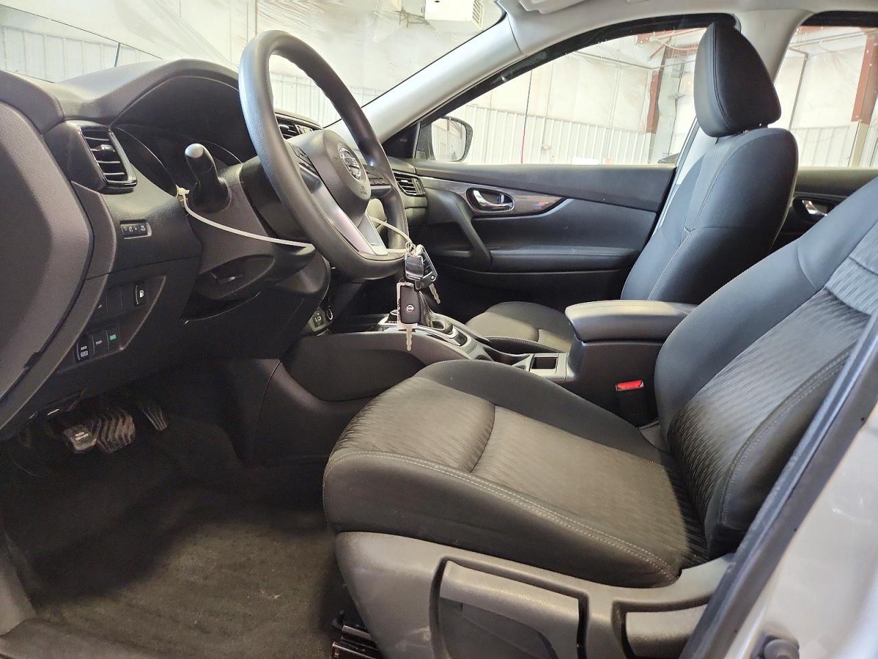 2018 Nissan Rogue S - Image 7