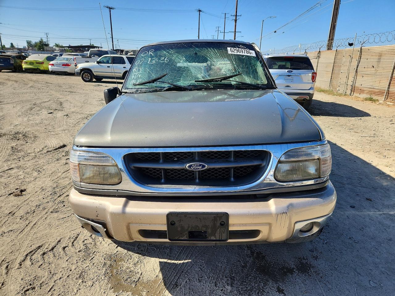 2000 Ford Explorer Eddie Bauer - Image 5