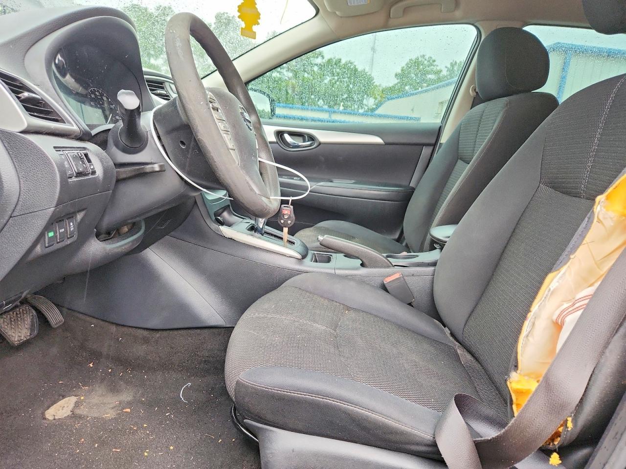 2017 Nissan Sentra S - Фото 7