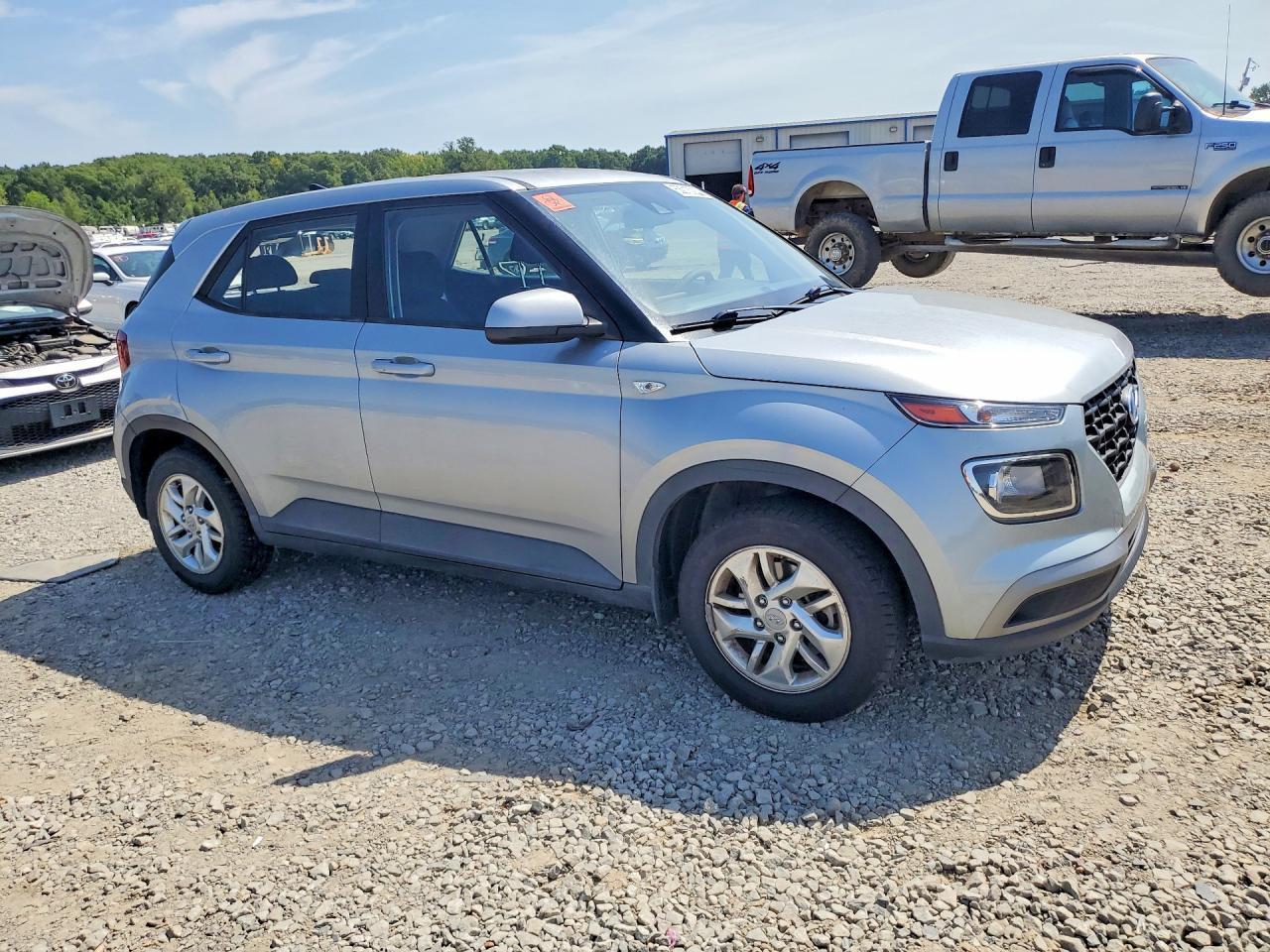2022 Hyundai Venue Se - Фото 4