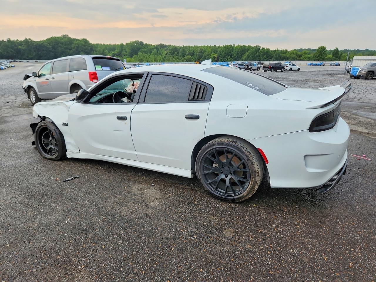 2021 Dodge Charger R/T - Фото 2
