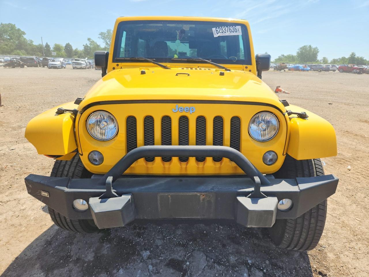 2015 Jeep Wrangler Unlimited Sahara - Фото 5