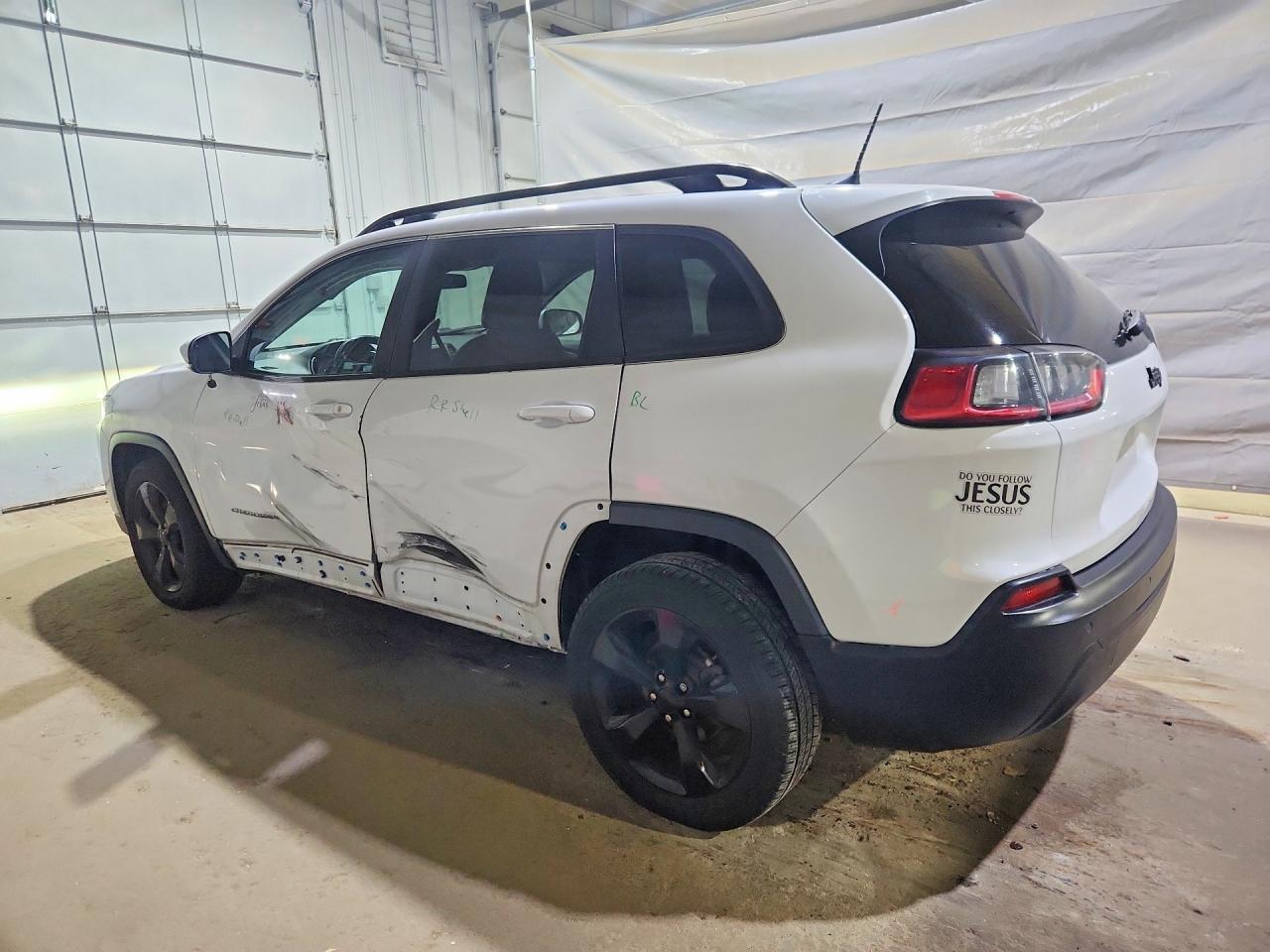 2020 Jeep Cherokee Latitude Plus - Фото 2
