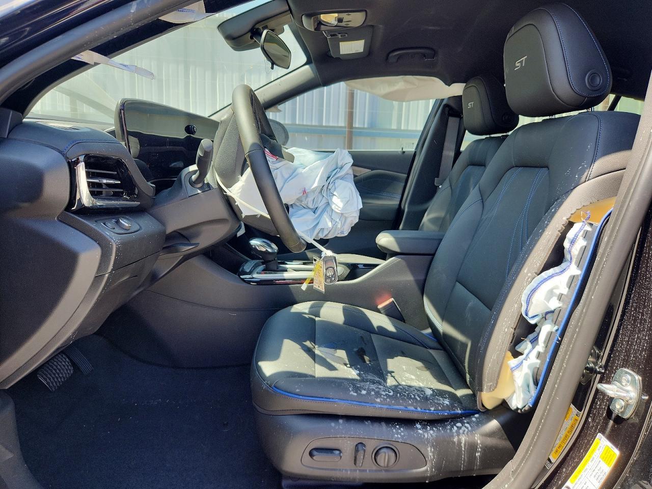 2026 Buick Envista Sport Touring - Image 7