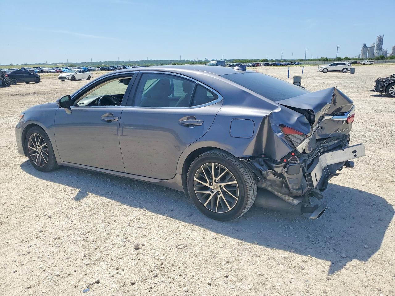 2016 Lexus Es 350 - Фото 2