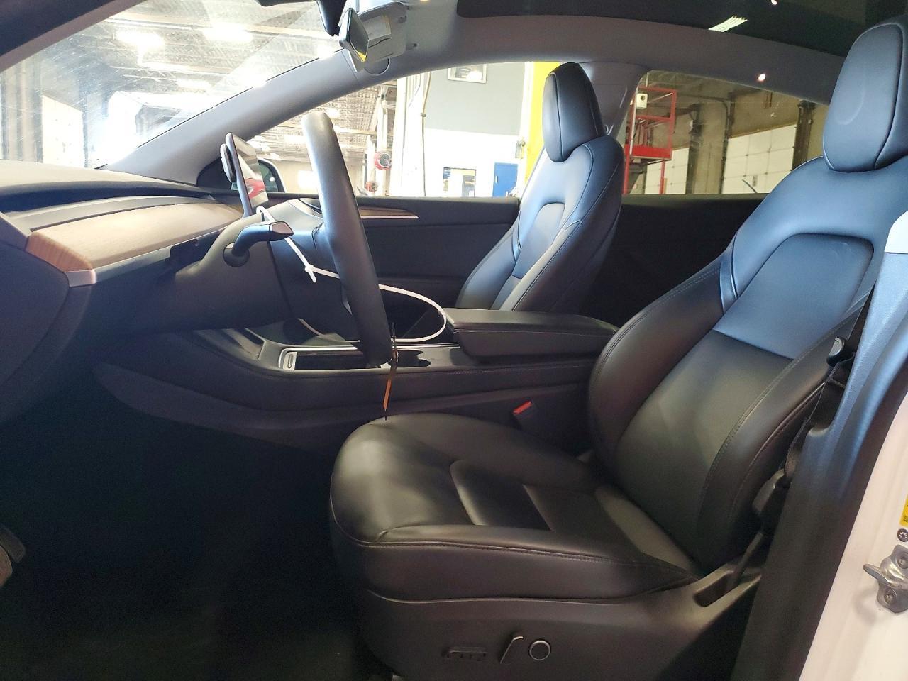 2023 Tesla Model Y - Фото 7