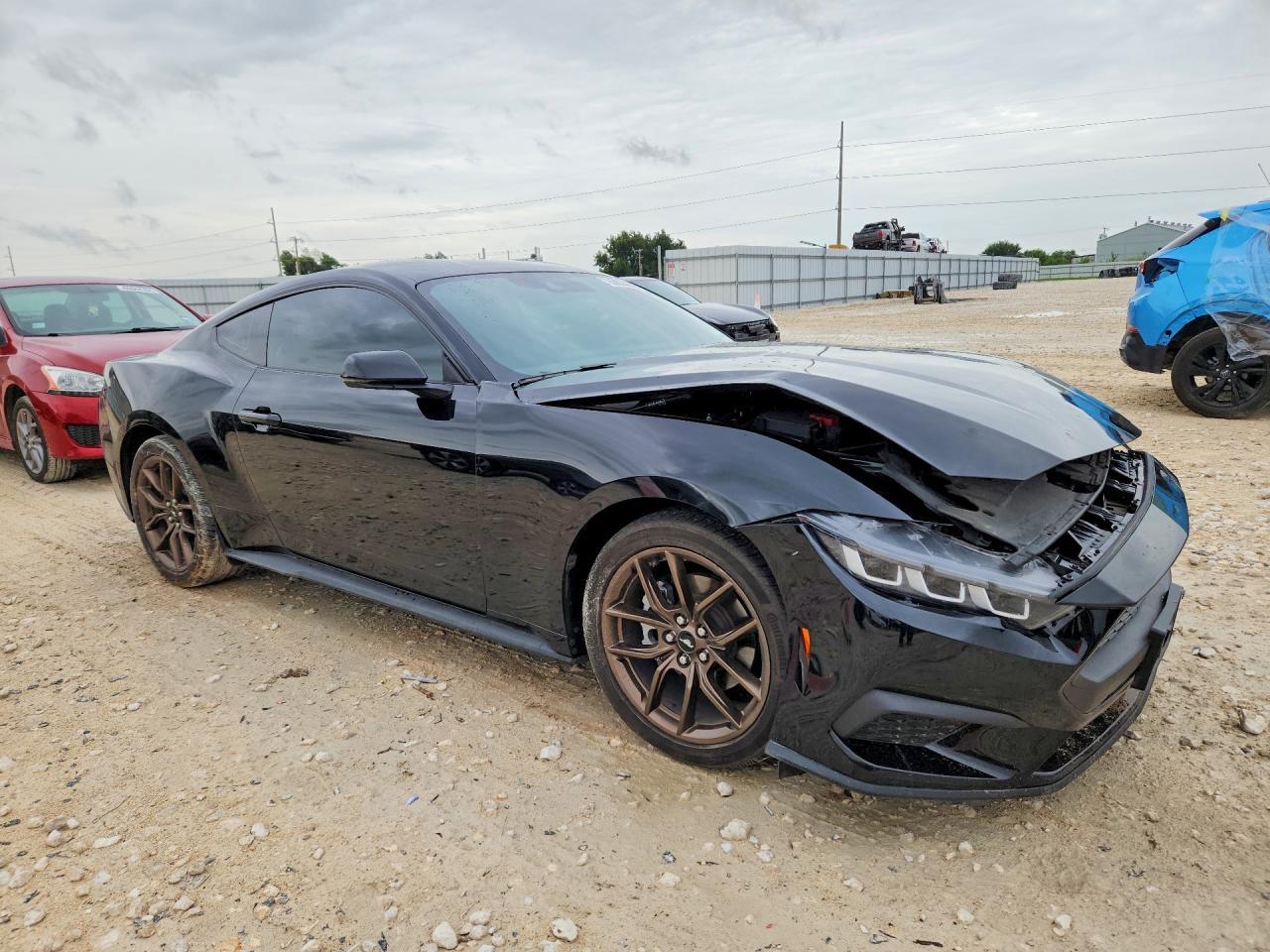 2024 Ford Mustang - Фото 4