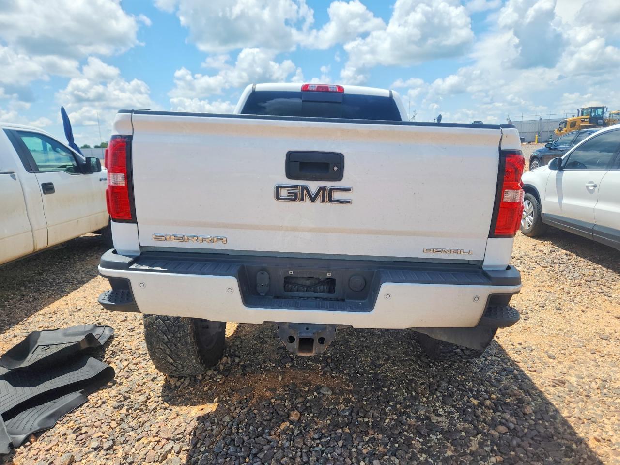 2016 GMC Sierra K2500 Denali - Фото 6